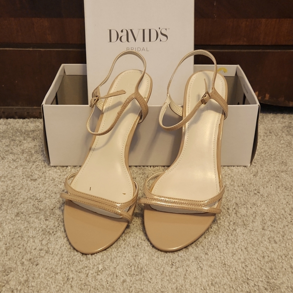 David's Bridal Mid Heel Nude